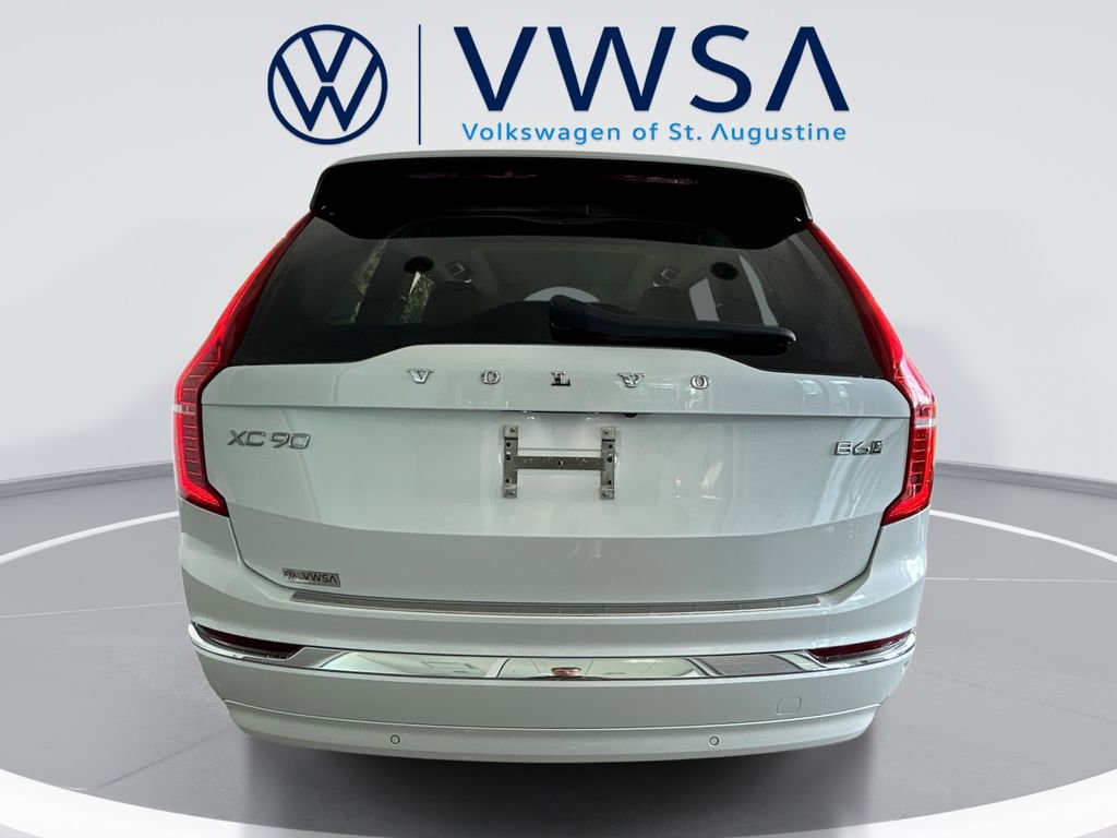 Used 2023 Volvo XC90 B6 Ultimate w/ Protection Package Premier image 7