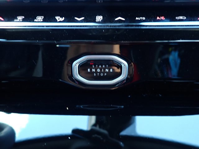 New 2026 Jeep Grand Cherokee L Limited AWD/4WD image 24