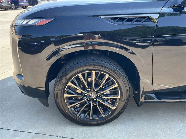 New 2026 INFINITI QX80 Autograph w/ Premium Cargo Package image 9