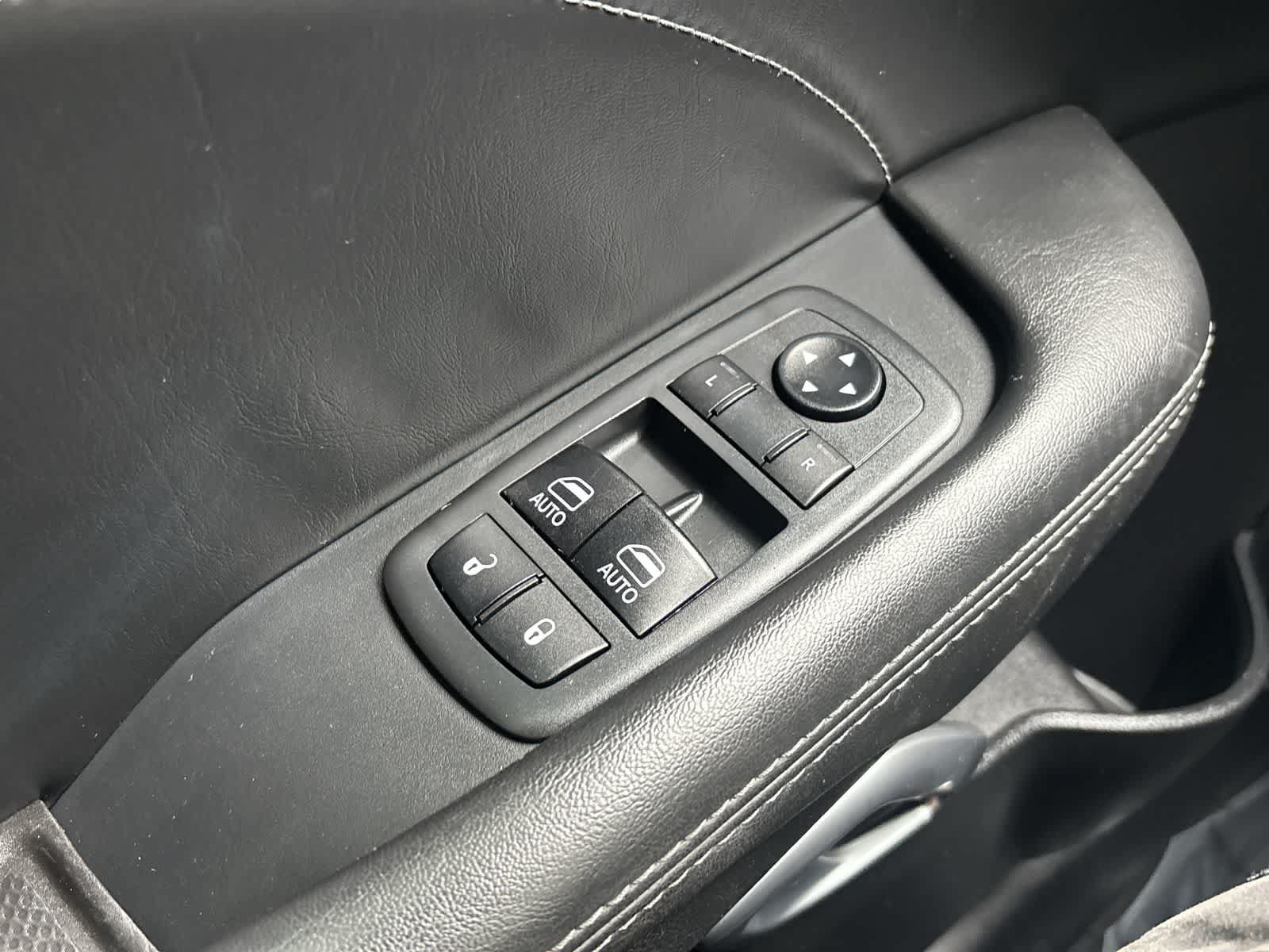 Used 2021 Dodge Challenger R/T Scat Pack RWD image 25