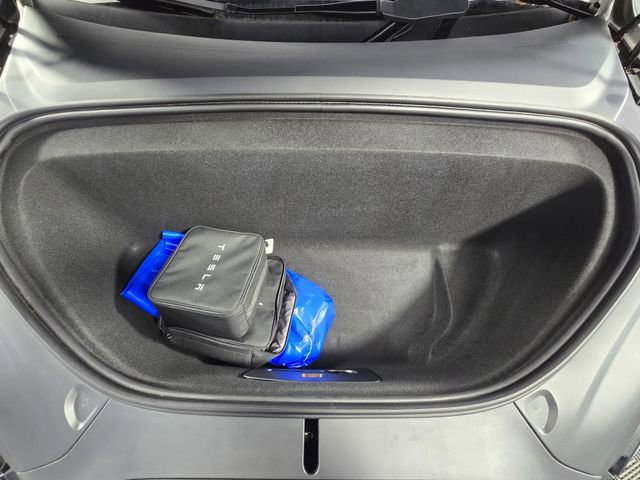 Used 2024 Tesla Model X Base image 12