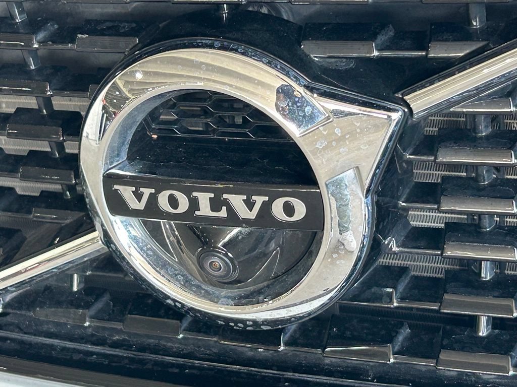 Used 2021 Volvo XC40 T5 R-Design w/ Advanced Package AWD/4WD image 39