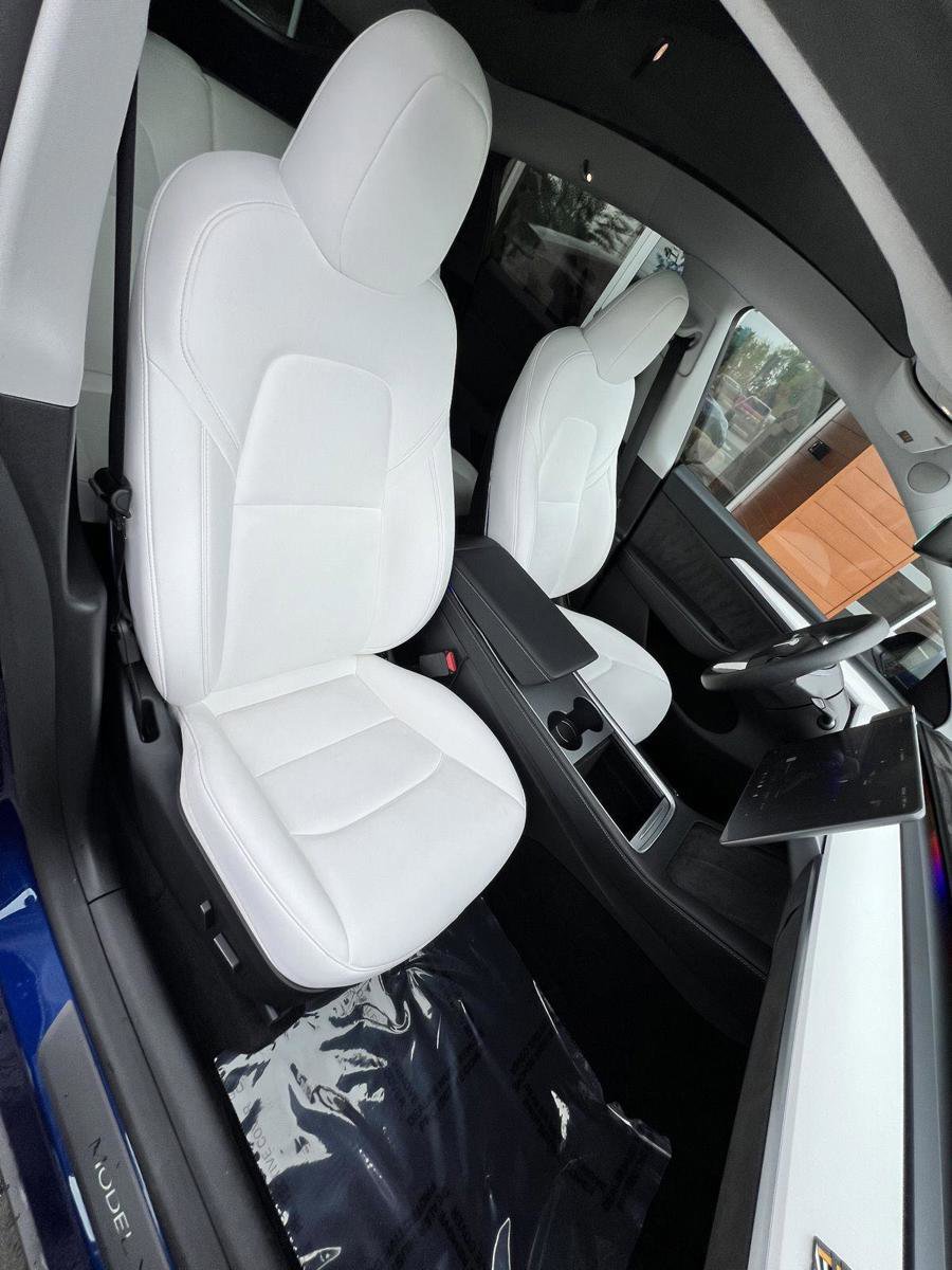 Used 2024 Tesla Model Y Long Range AWD/4WD image 13