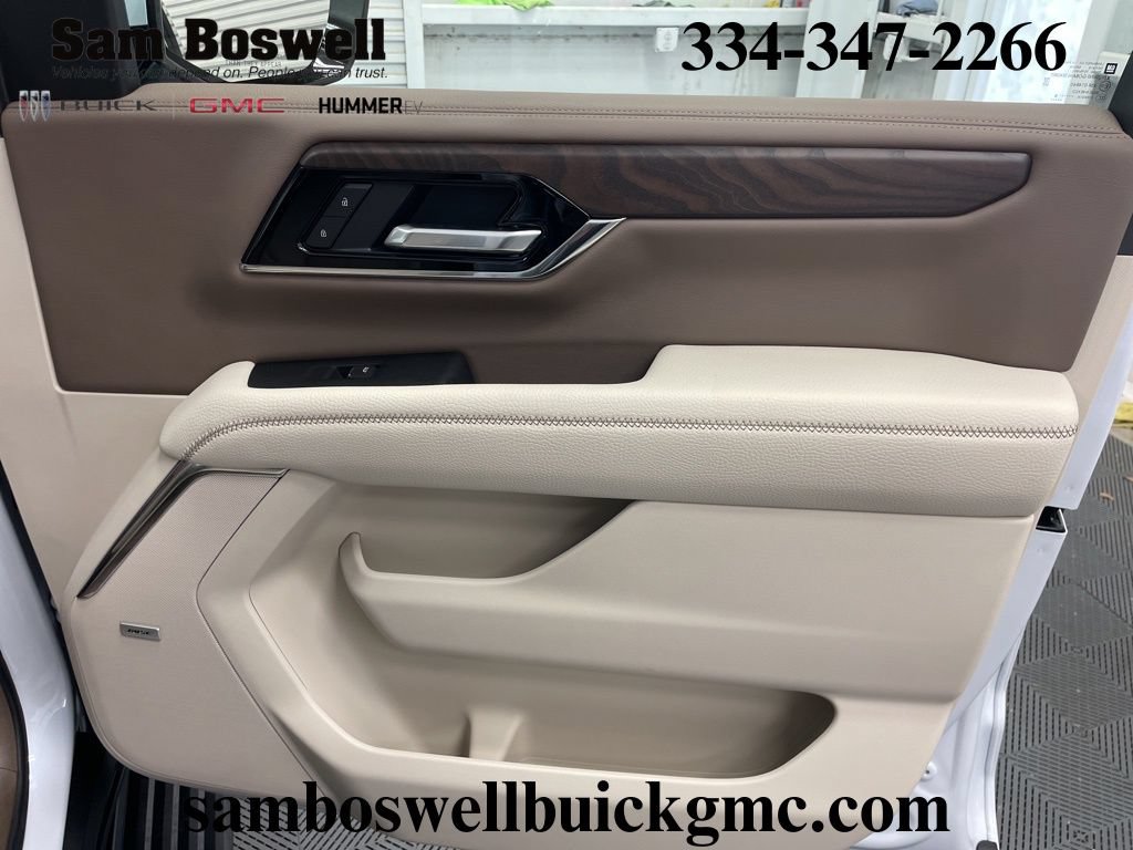 New 2026 GMC Yukon XL Denali w/ Denali Reserve Package RWD image 38