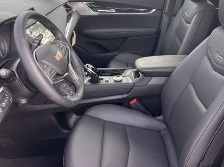 New 2026 Cadillac XT5 Premium Luxury w/ Driver Assist Package FWD image 21