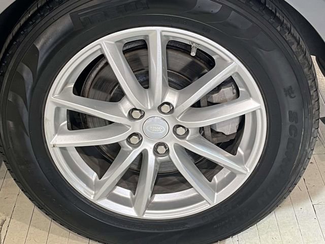 Used 2021 Land Rover Range Rover Sport SE AWD/4WD image 13