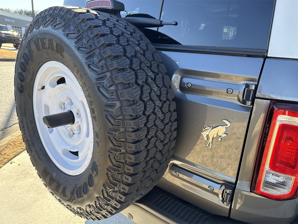 Used 2025 Ford Bronco Heritage Edition image 19