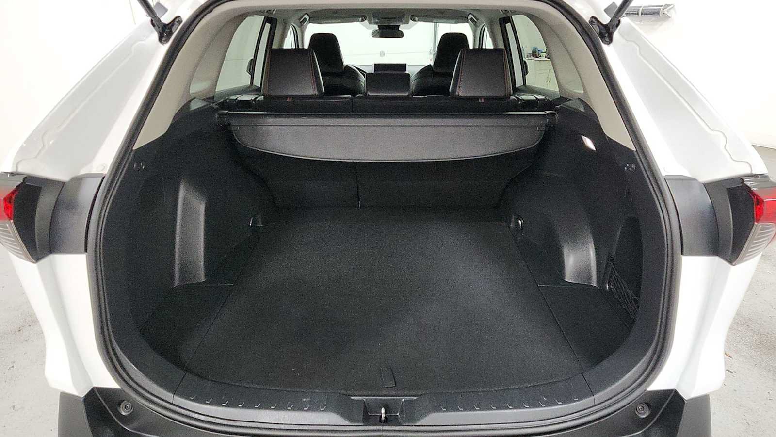 Certified 2024 Toyota RAV4 Adventure AWD/4WD image 27