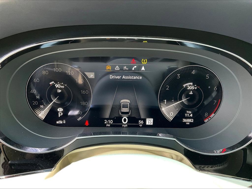 Used 2021 Bentley Bentayga AWD/4WD image 13