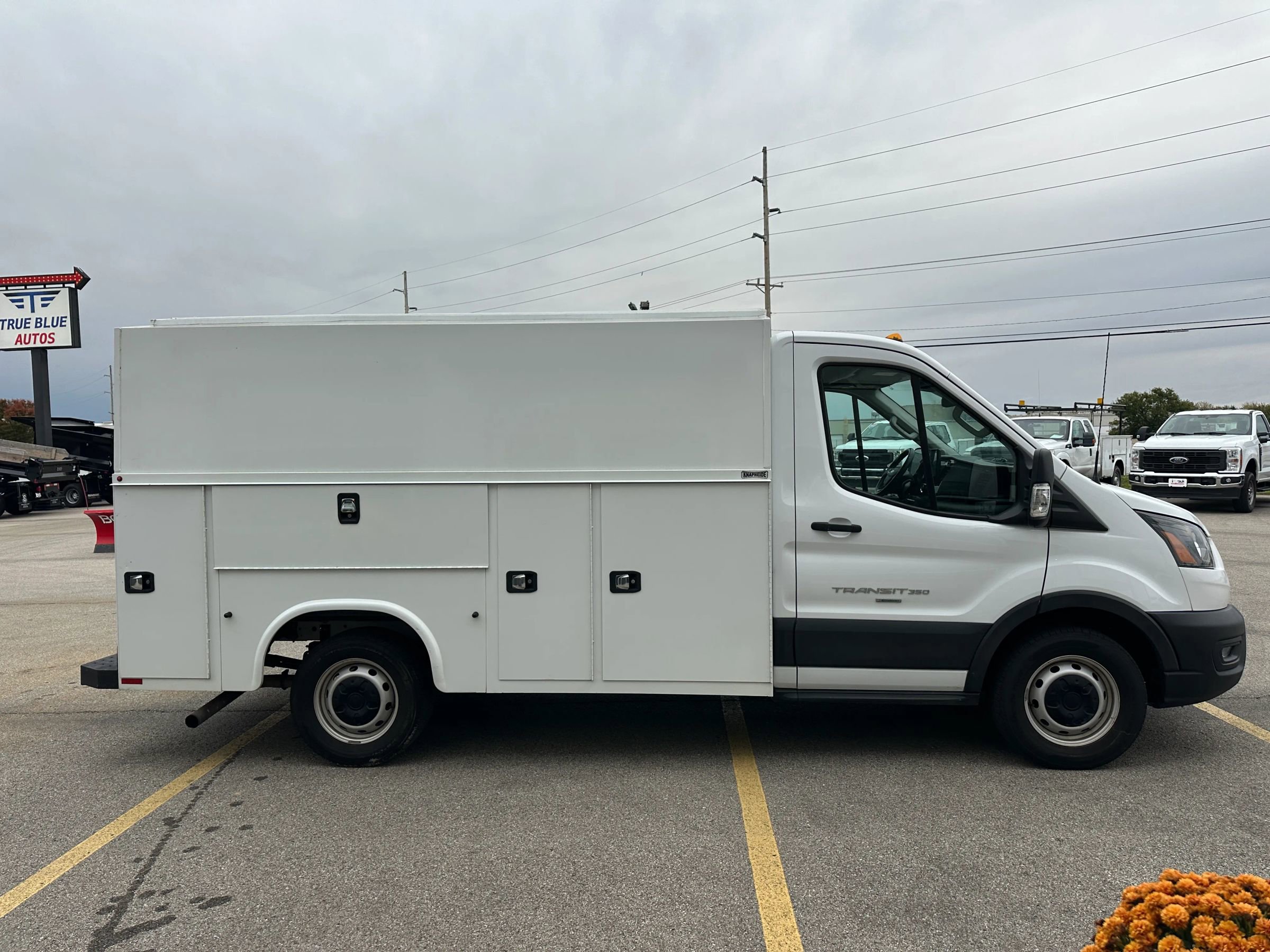 Used 2023 Ford Transit 350 w/ Interior Upgrade Package image 13