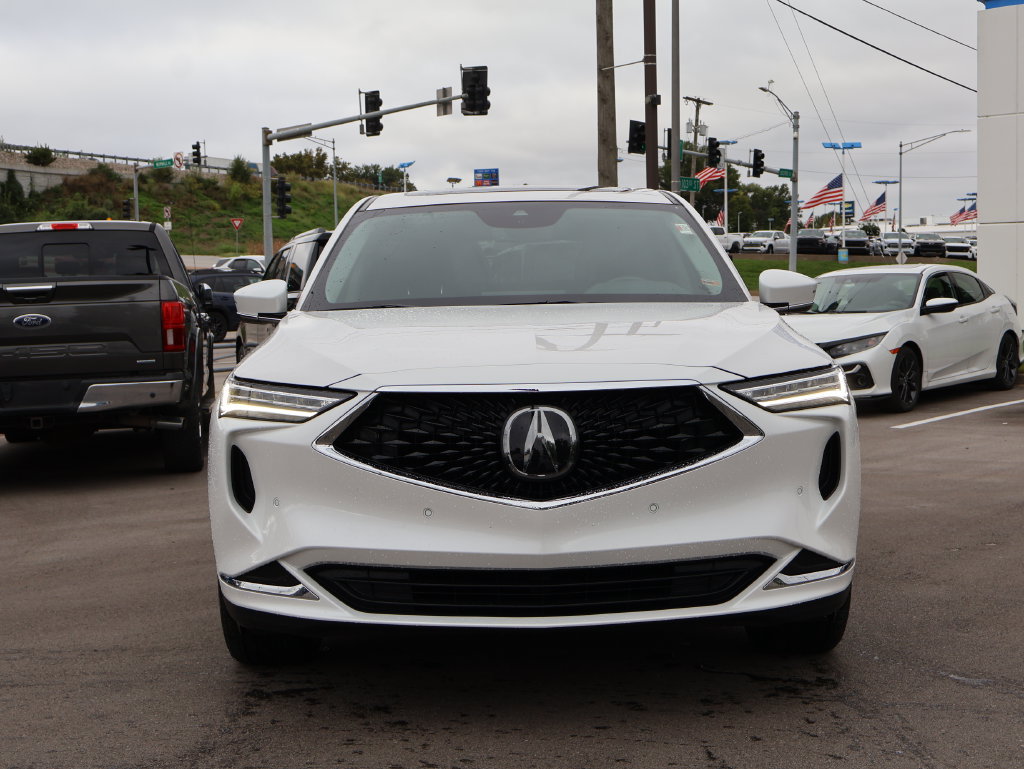 Used 2024 Acura MDX w/ Technology Package AWD/4WD image 2