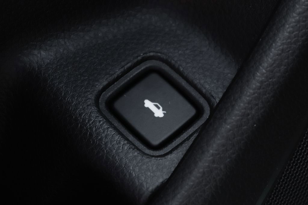 Used 2021 Honda Accord Sport image 15