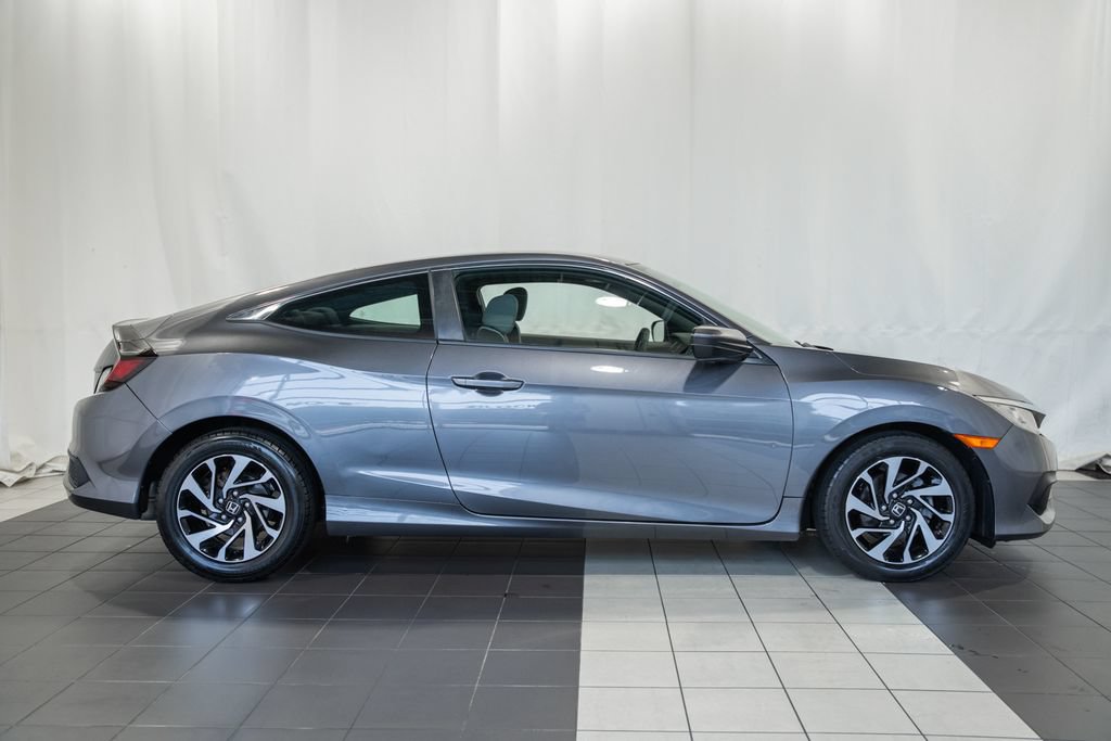 Used 2018 Honda Civic LX image 3