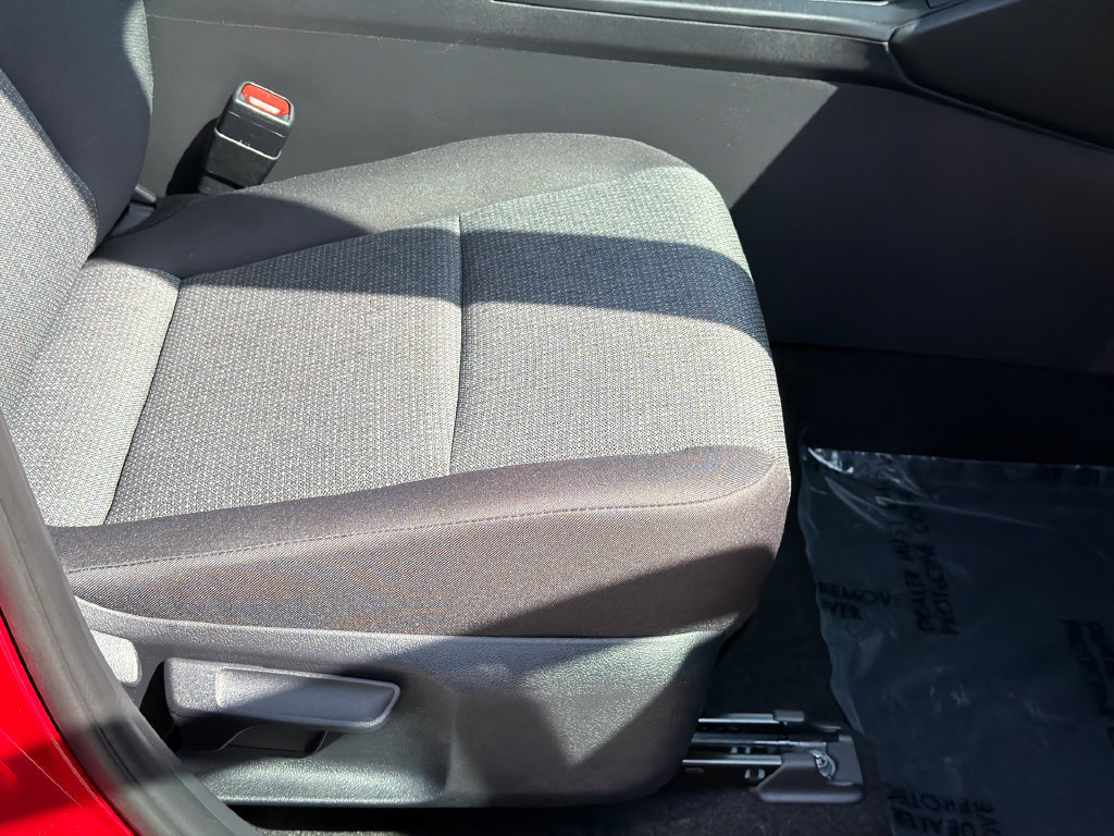 Used 2026 Toyota RAV4 LE AWD/4WD image 11