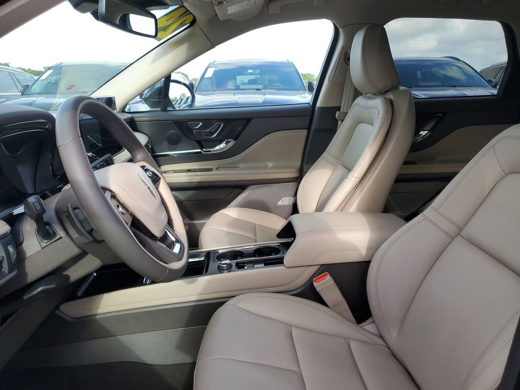 Used 2024 Lincoln Corsair FWD image 22