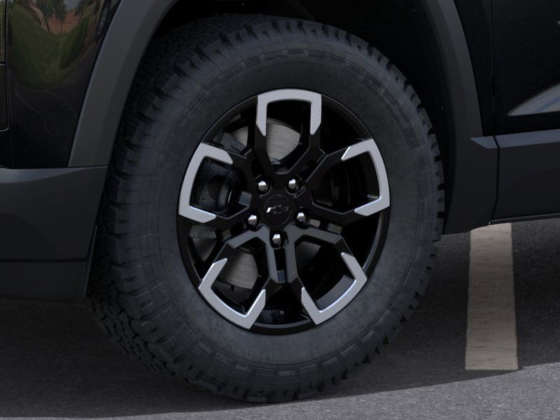 New 2026 Chevrolet Equinox ACTIV FWD image 10