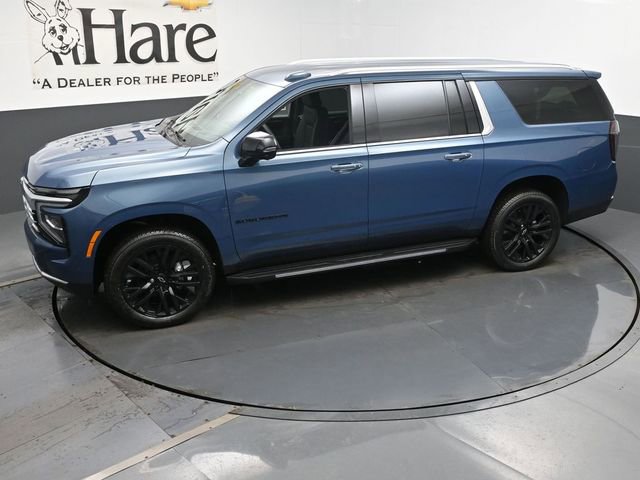 New 2025 Chevrolet Suburban Premier image 37