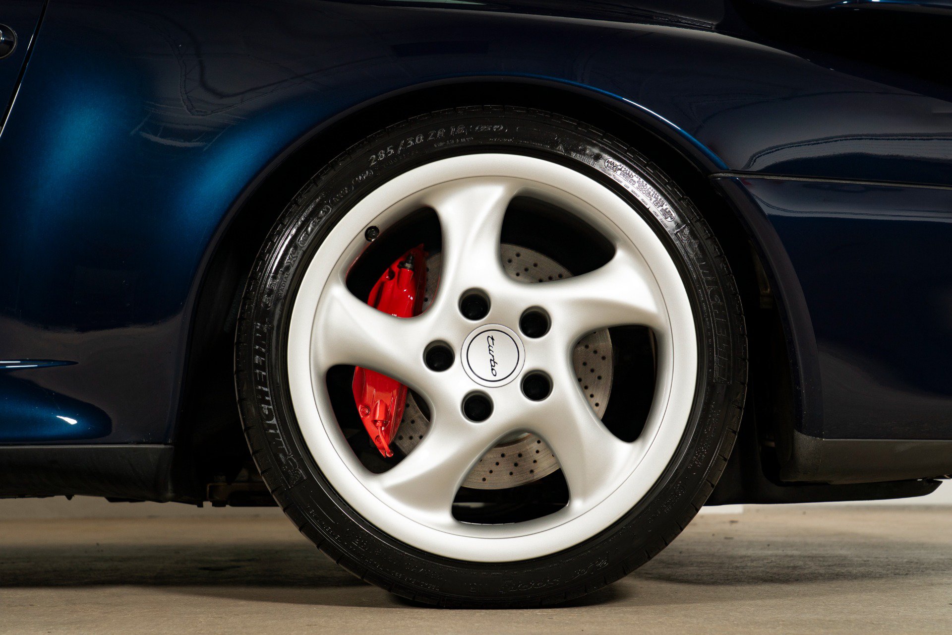Used 1998 Porsche 911 image 49