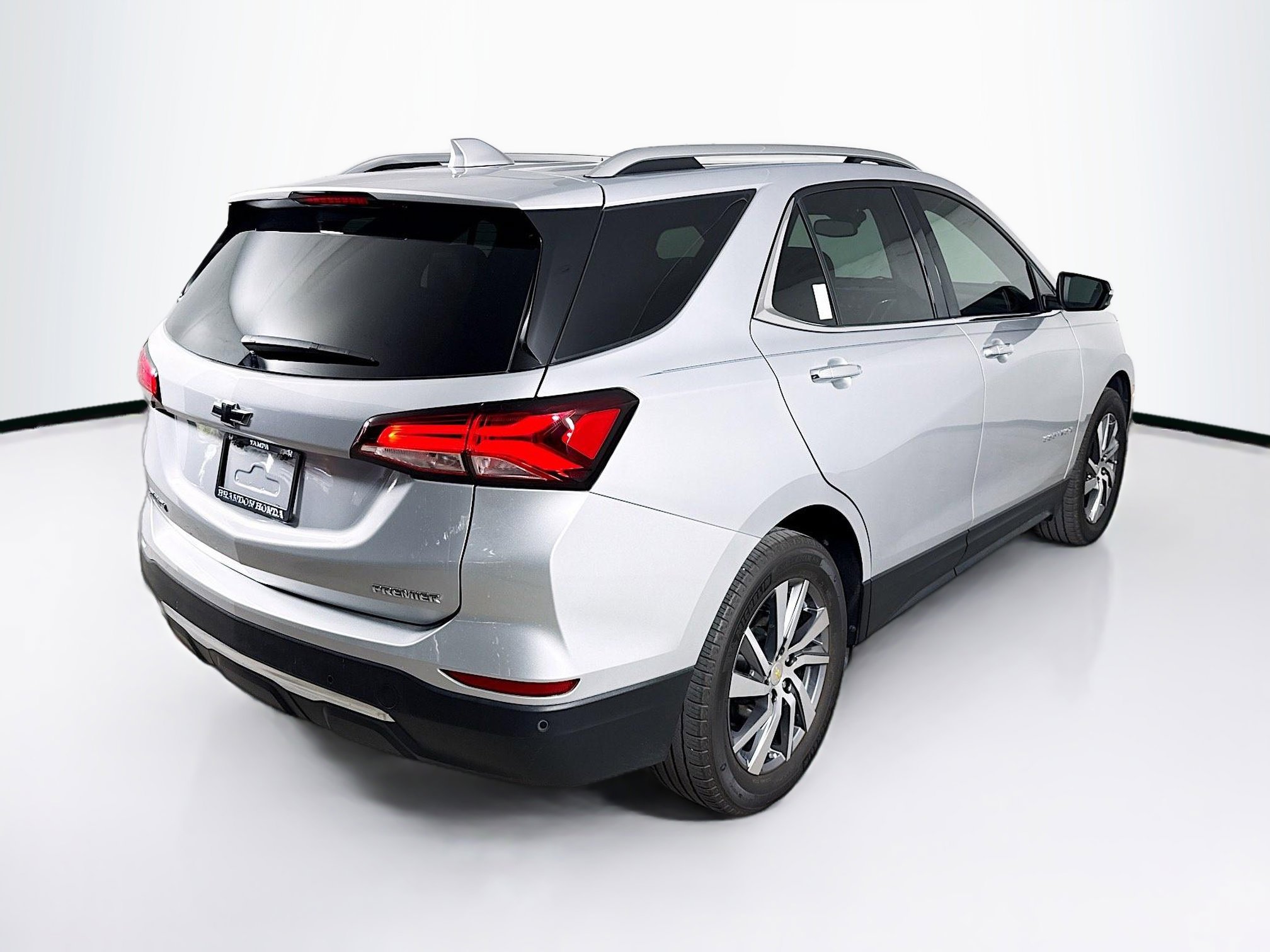 Used 2022 Chevrolet Equinox Premier image 33