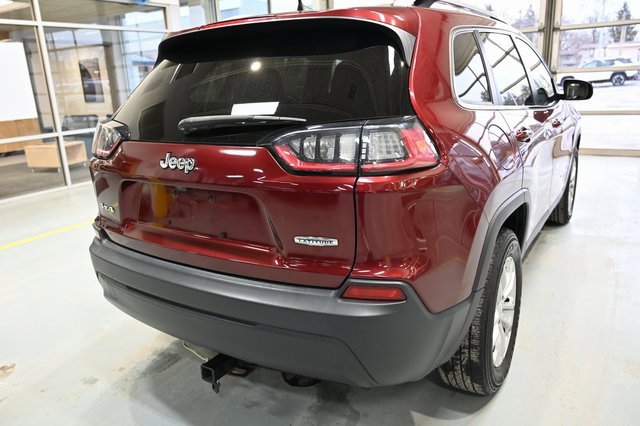 Used 2019 Jeep Cherokee Latitude w/ Popular Appearance Group image 5