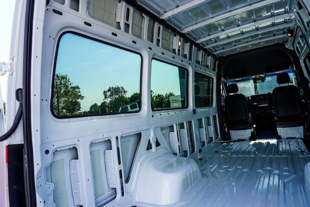 Used 2021 Mercedes-Benz Sprinter 3500 w/ Swivel Seat Package image 20