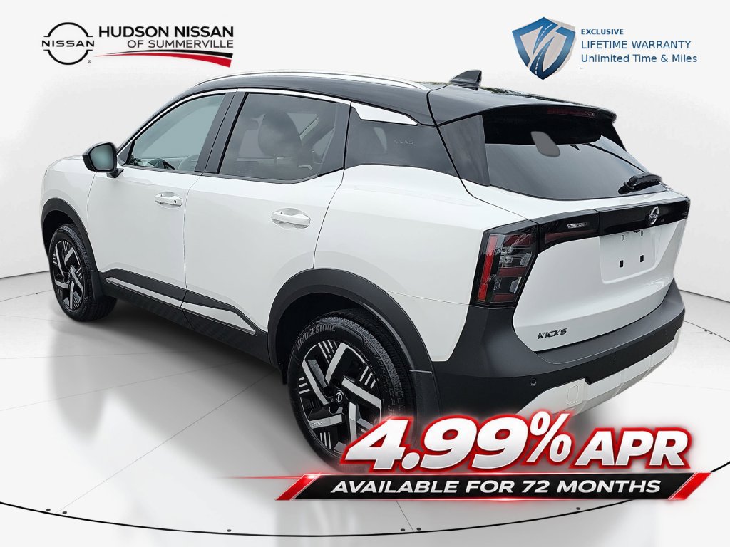 Used 2026 Nissan Kicks SV w/ SV Premium Package FWD image 9