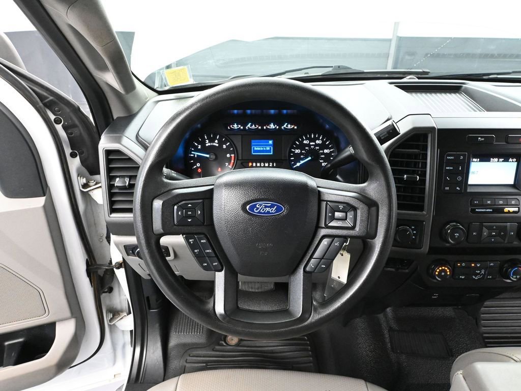 Used 2021 Ford F250 XL w/ Power Equipment Group image 27