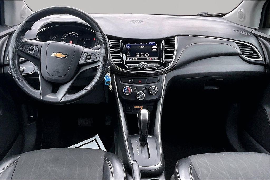 Used 2021 Chevrolet Trax LT image 8