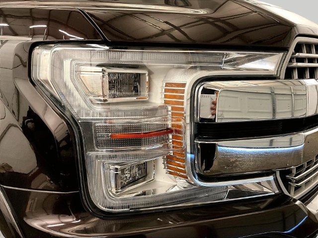 Used 2020 Ford F150 Lariat w/ Equipment Group 502A Luxury AWD/4WD image 27
