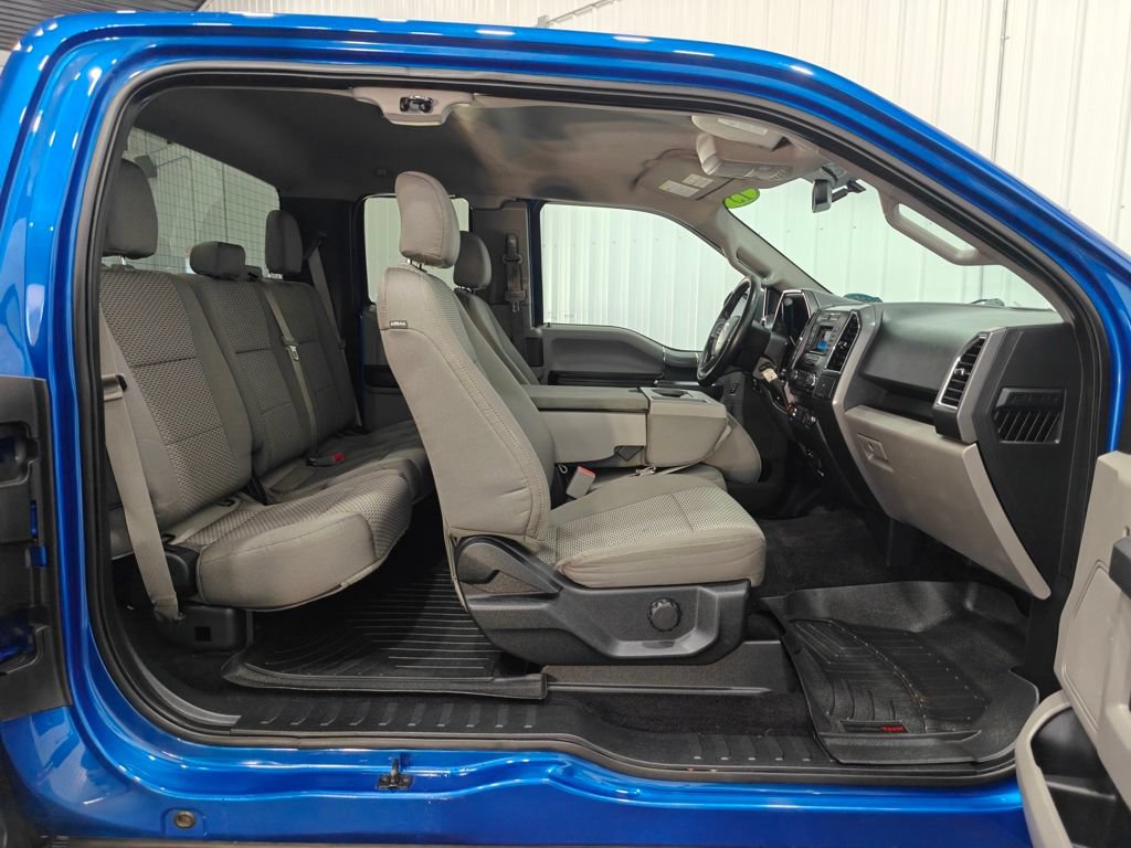 Used 2015 Ford F150 XLT w/ Equipment Group 301A Mid AWD/4WD image 31