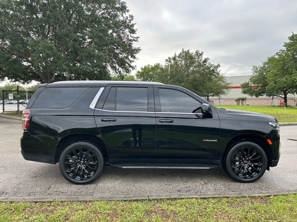 Used 2024 Chevrolet Tahoe LT w/ Luxury Package RWD image 6