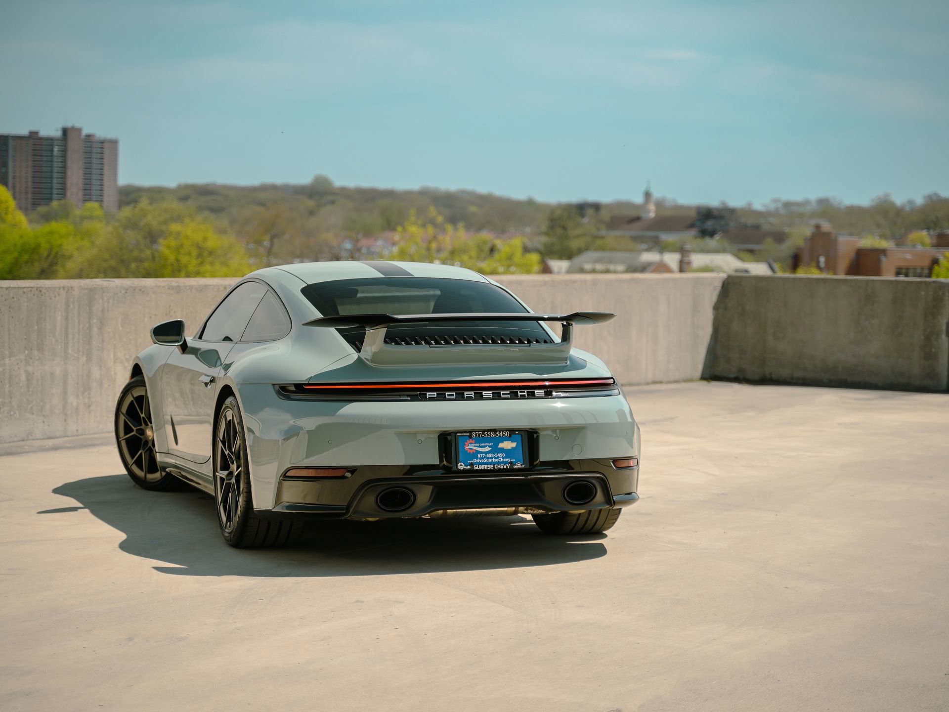 Used 2025 Porsche 911 Carrera RWD image 10