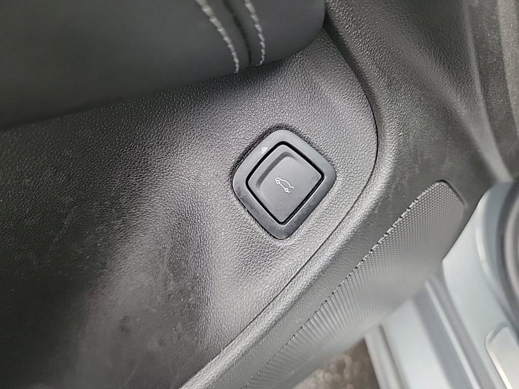 Used 2023 Cadillac CT4 Premium Luxury w/ Climate Package image 39