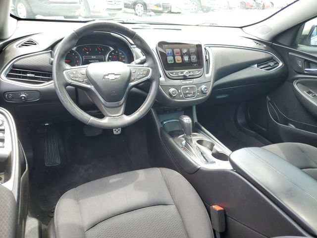 Used 2016 Chevrolet Malibu LT FWD image 11