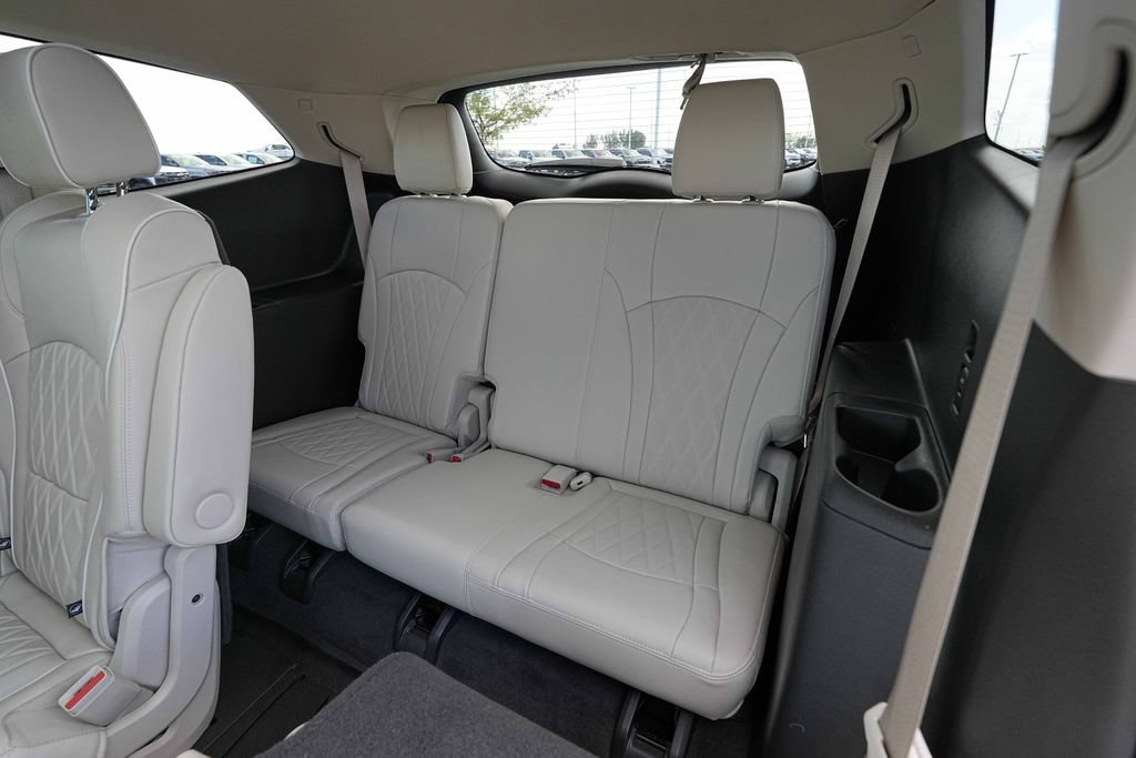 Used 2022 Buick Enclave Avenir w/ Avenir Technology Package AWD/4WD image 20