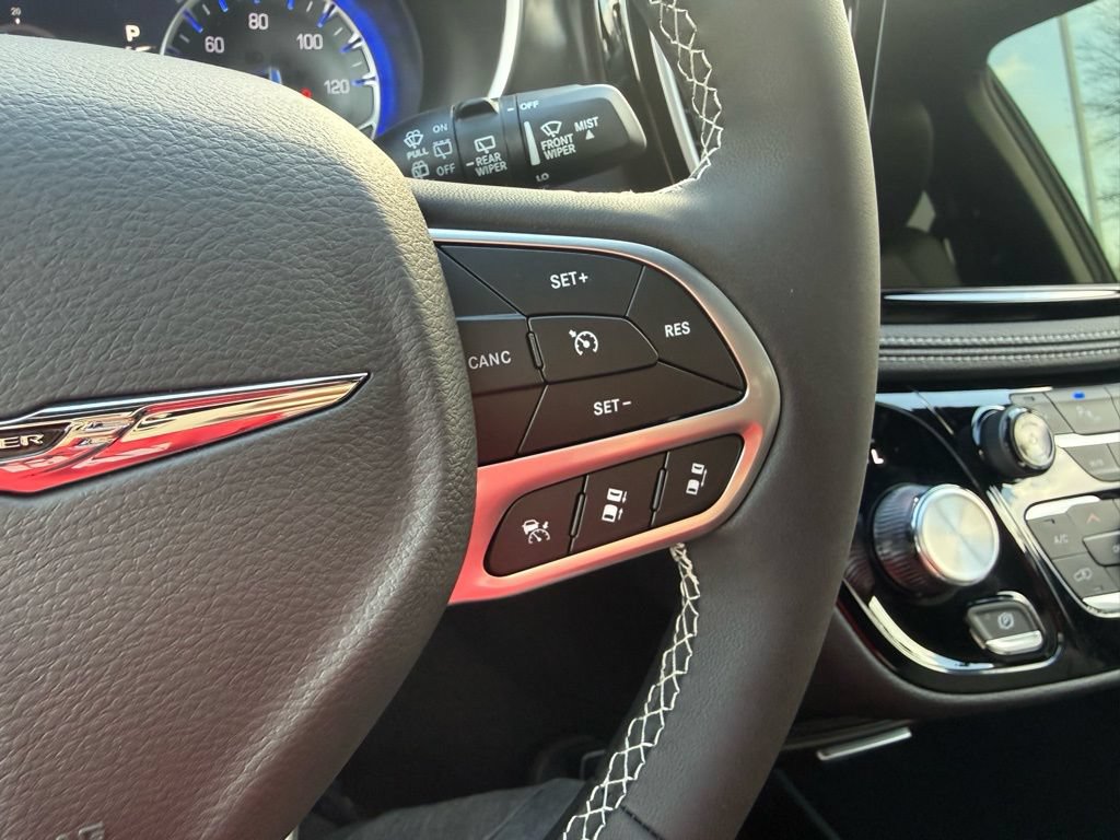 New 2026 Chrysler Pacifica Select FWD image 67