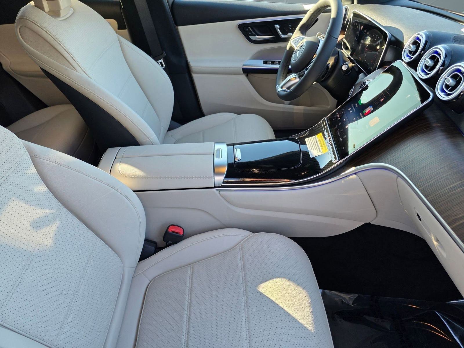 Used 2026 Mercedes-Benz GLC 300 4MATIC image 22