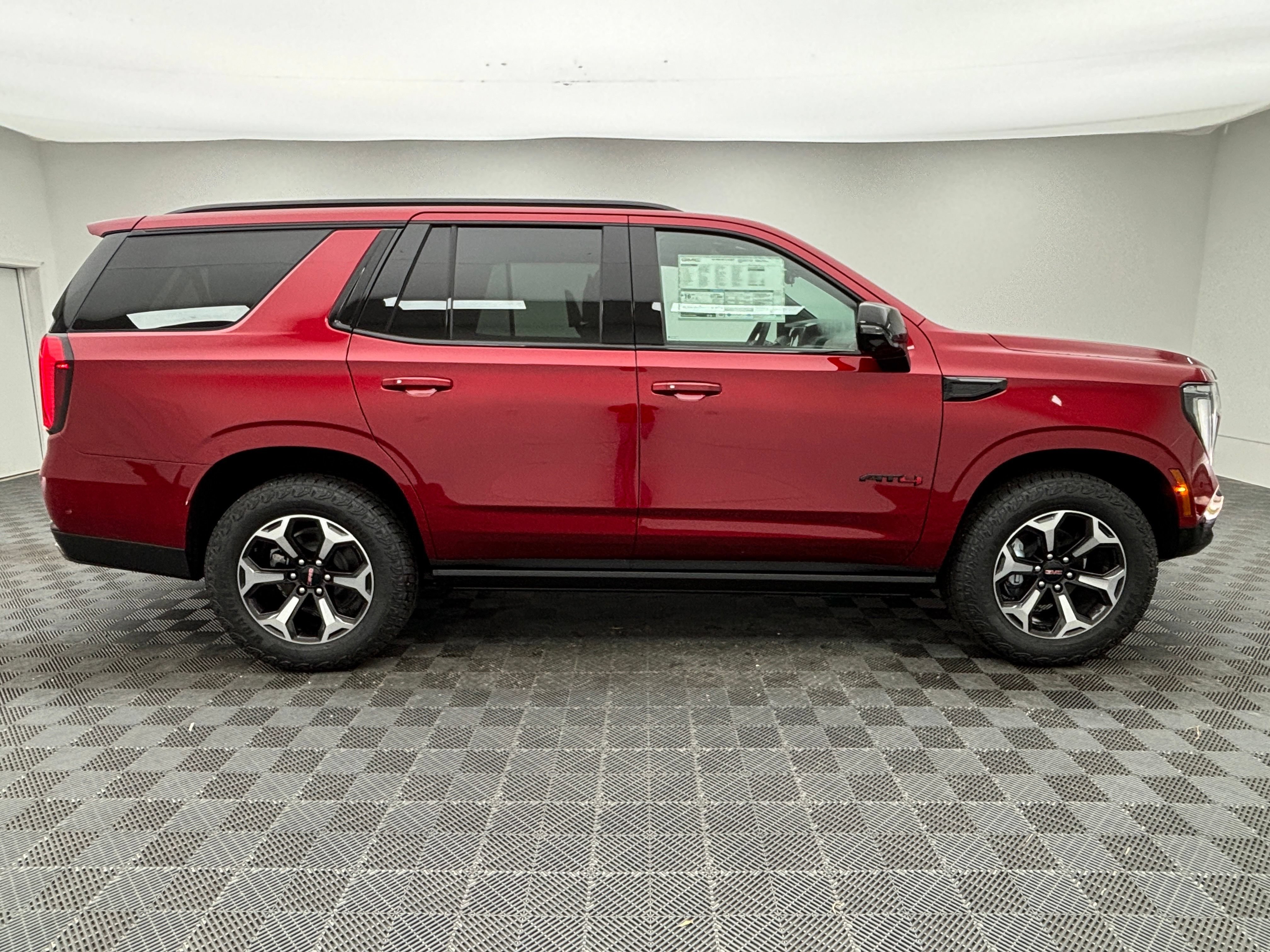 New 2026 GMC Yukon AT4 Ultimate AWD/4WD image 10