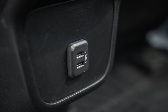 Used 2023 Chevrolet Equinox LT image 40