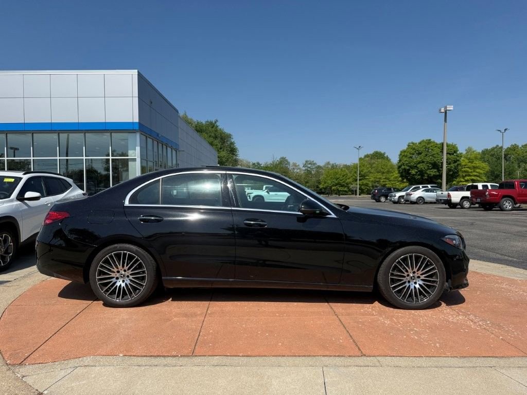 Used 2024 Mercedes-Benz C 300 Sedan image 7