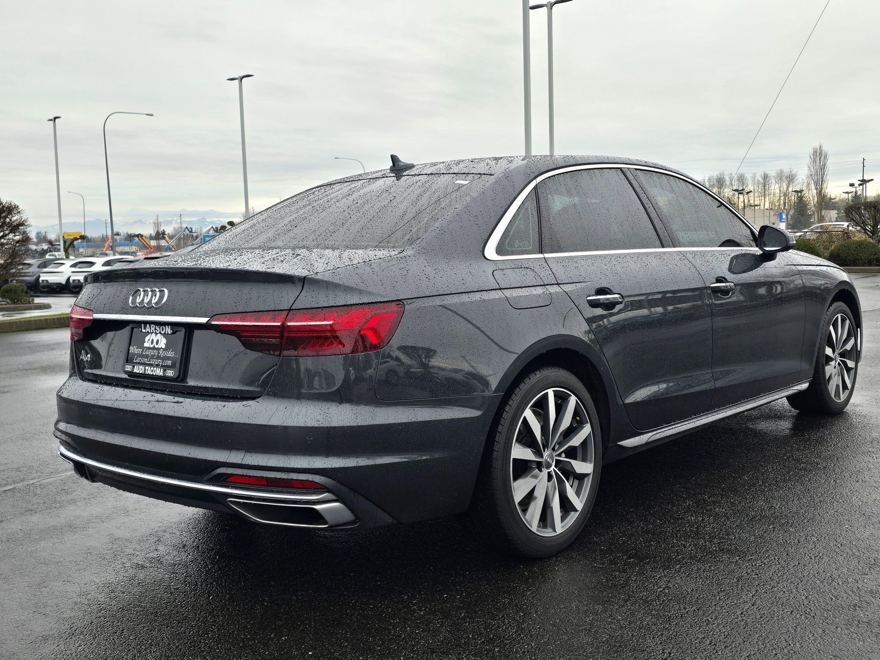 Used 2020 Audi A4 2.0T Premium Plus w/ Premium Plus Package image 6