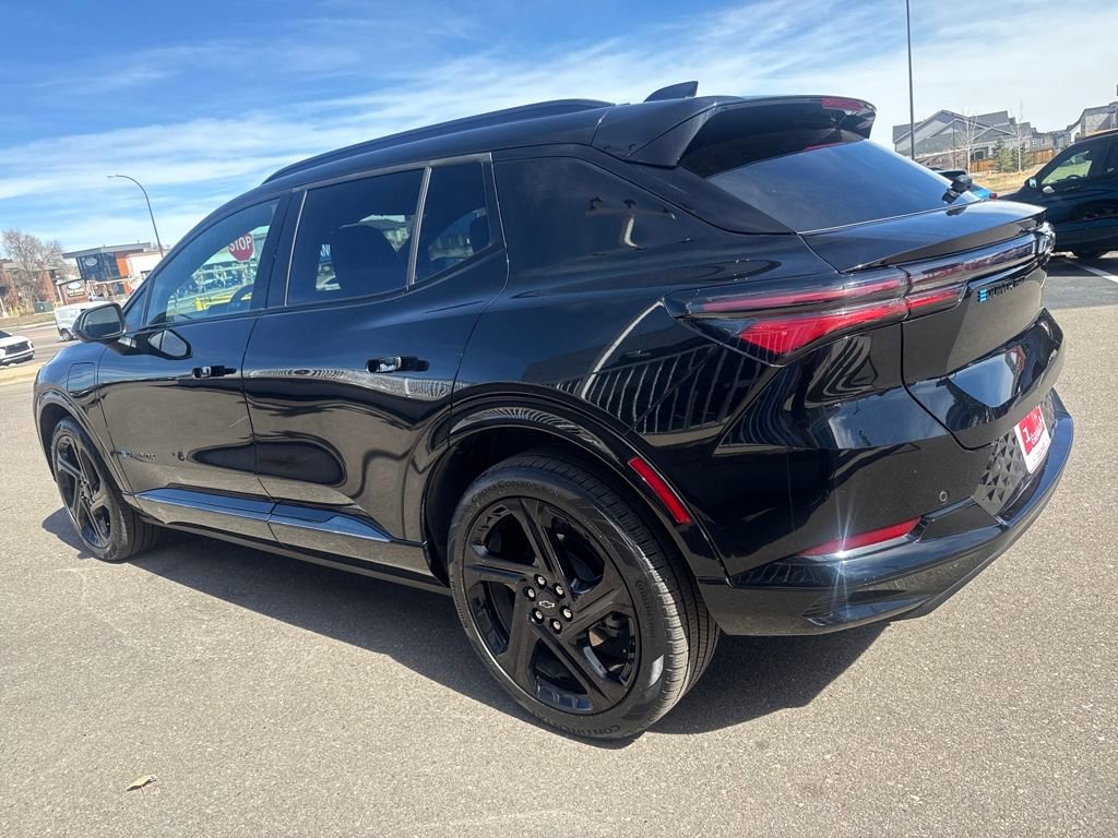 Used 2025 Chevrolet Equinox EV RS image 3