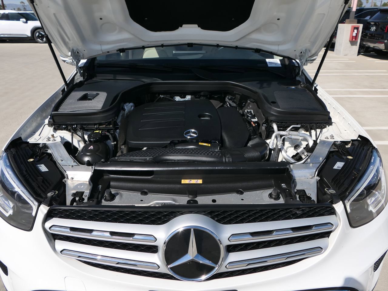 Used 2022 Mercedes-Benz GLC 300 4MATIC w/ Premium Package Lite image 29