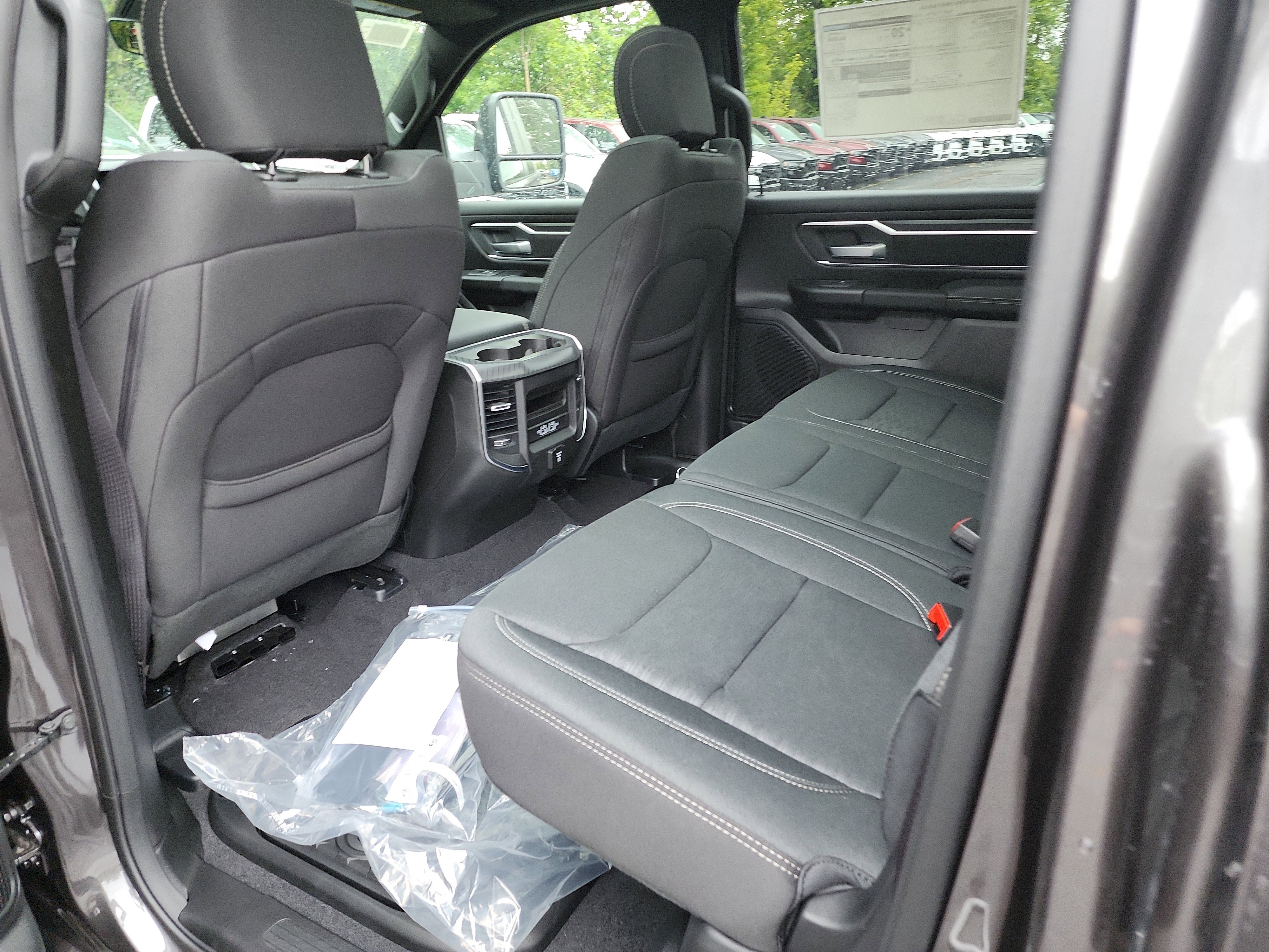 New 2026 RAM 1500 Big Horn AWD/4WD image 15