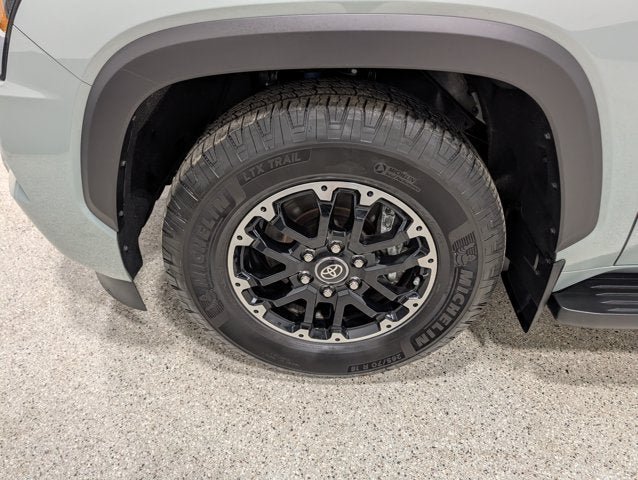 Used 2025 Toyota Sequoia 4WD image 11