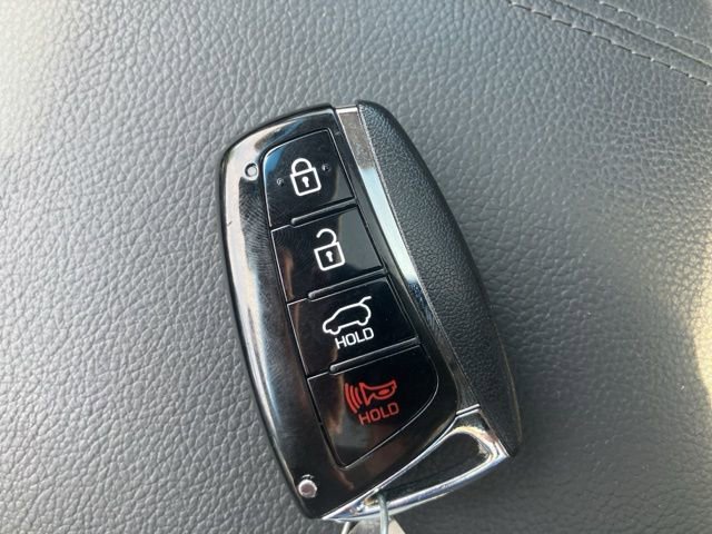 Used 2018 Hyundai Santa Fe Limited image 57