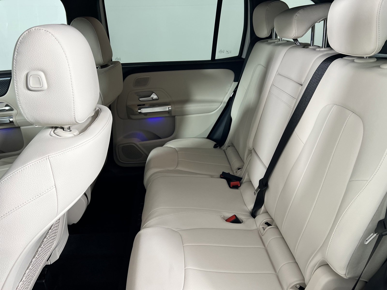 New 2025 Mercedes-Benz GLB 250 image 20