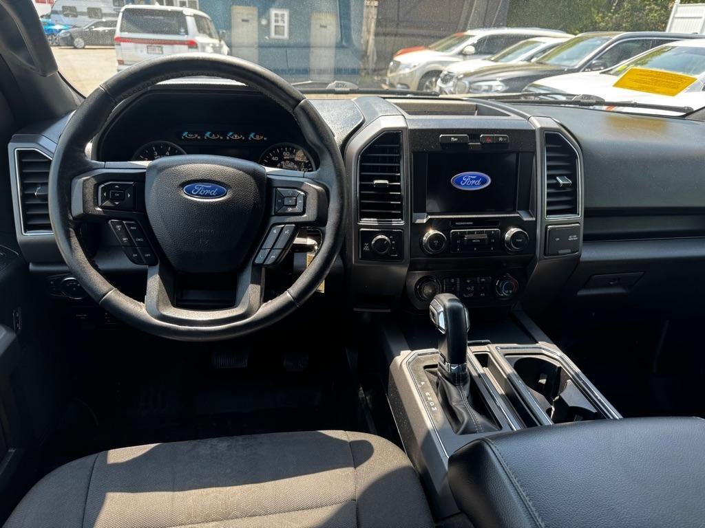 Used 2020 Ford F150 XLT w/ Equipment Group 302A Luxury AWD/4WD image 17