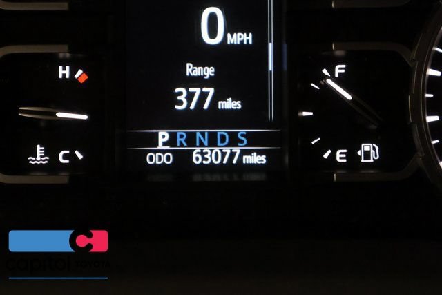 Used 2021 Toyota Tundra SR5 w/ SR5 Upgrade Package AWD/4WD image 15