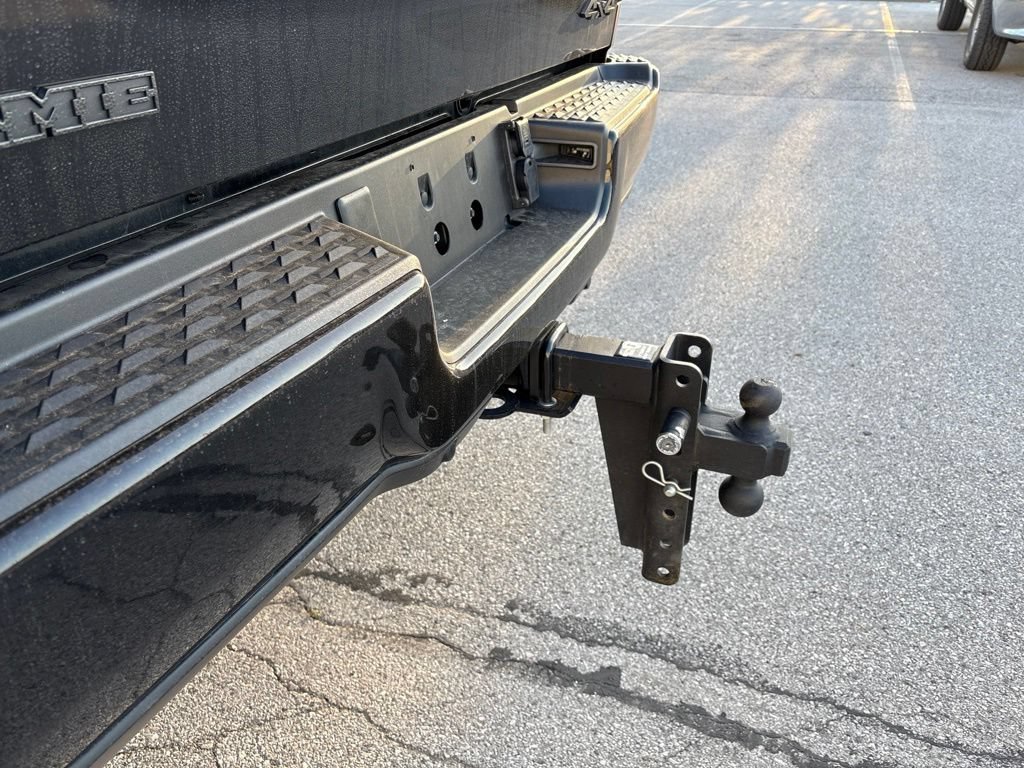 Used 2025 RAM 2500 Laramie AWD/4WD image 6